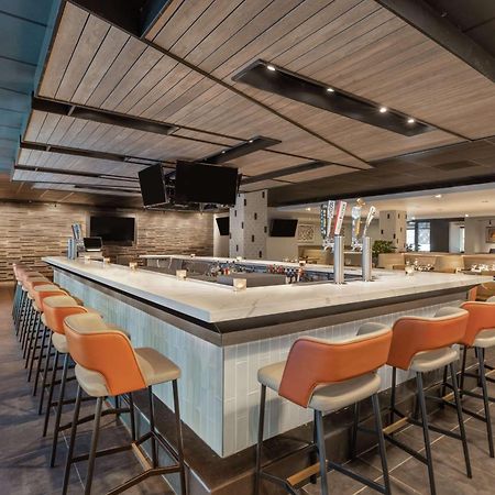 Готель Doubletree By Hilton San Francisco South Airport Blvd Саут-Сан-Франциско Екстер'єр фото
