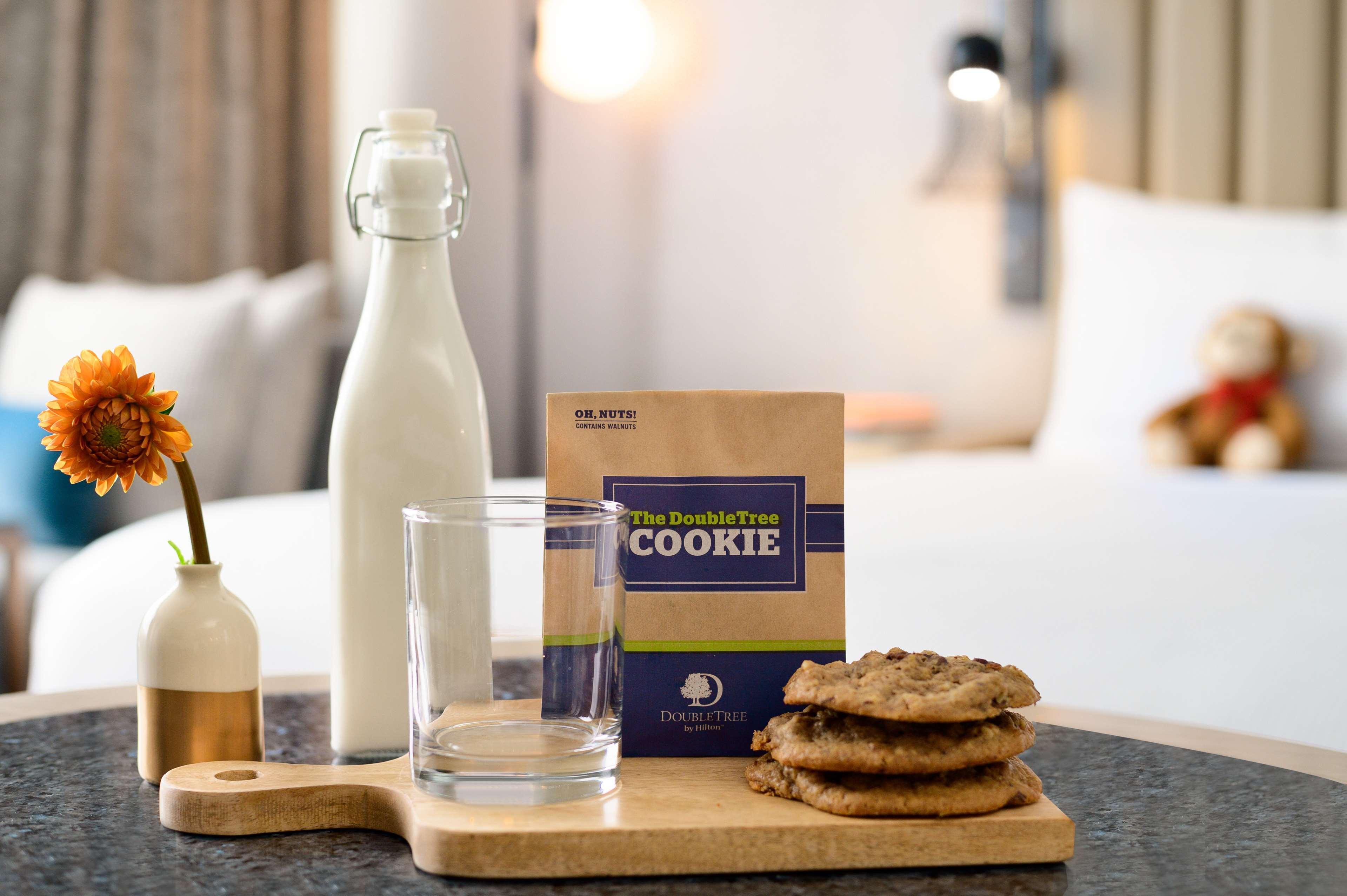 Готель Doubletree By Hilton San Francisco South Airport Blvd Саут-Сан-Франциско Екстер'єр фото