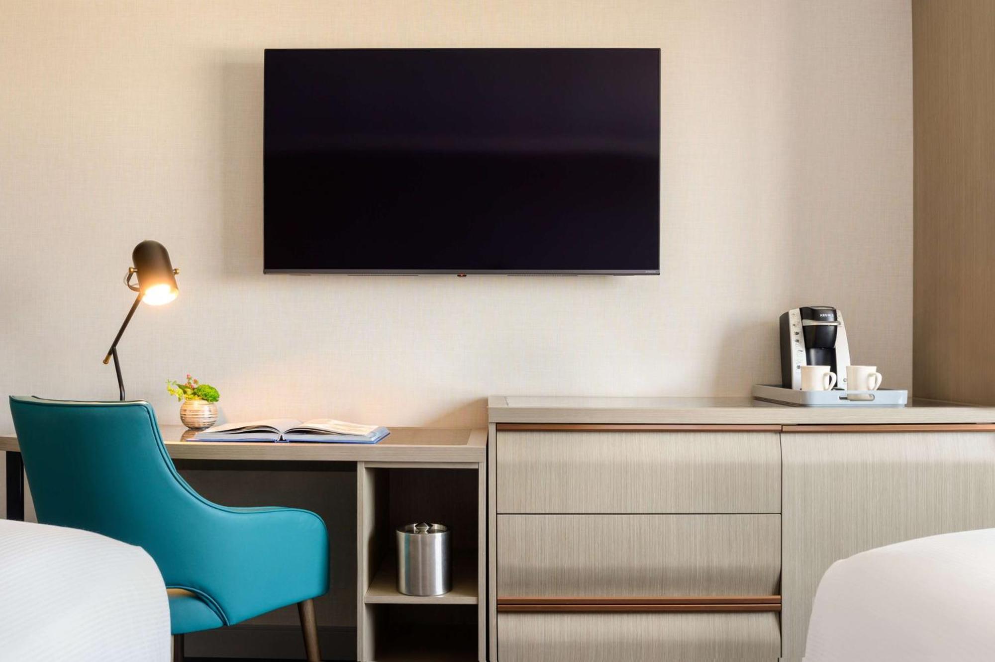 Готель Doubletree By Hilton San Francisco South Airport Blvd Саут-Сан-Франциско Екстер'єр фото