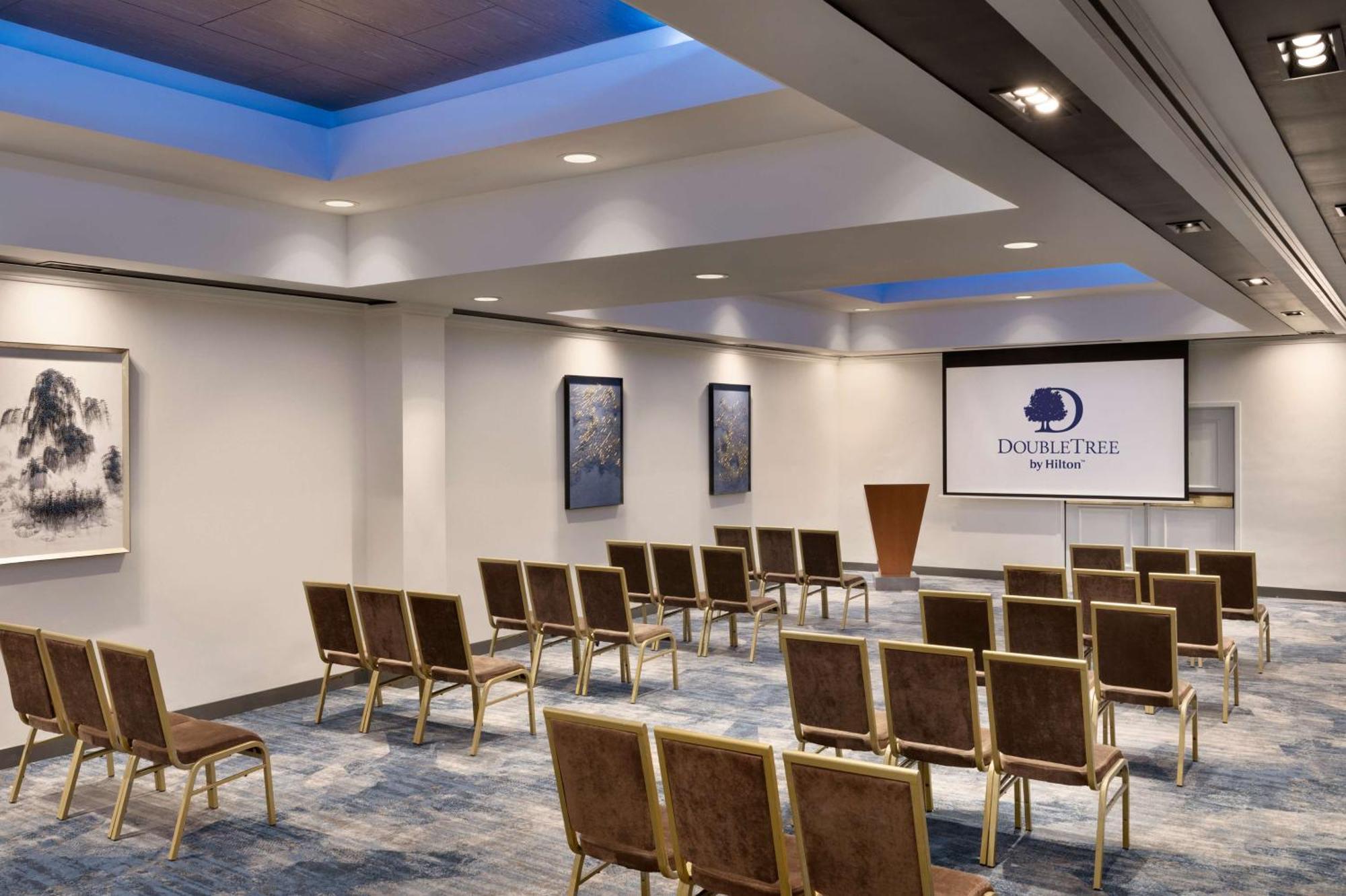 Готель Doubletree By Hilton San Francisco South Airport Blvd Саут-Сан-Франциско Екстер'єр фото