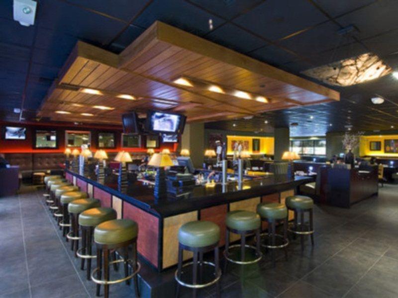 Готель Doubletree By Hilton San Francisco South Airport Blvd Саут-Сан-Франциско Екстер'єр фото